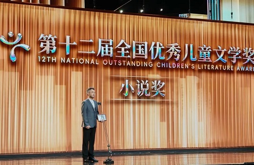 1764811621003073165.jpg 640 (1).jpg