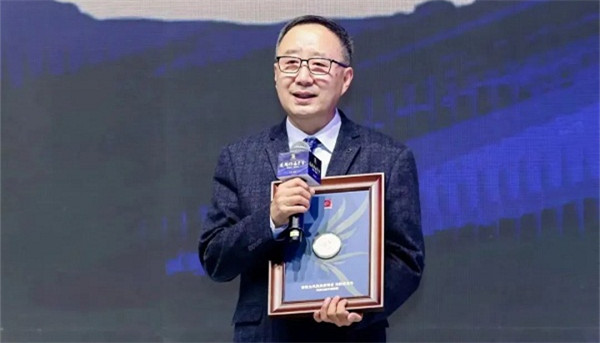 Liu Yuejin